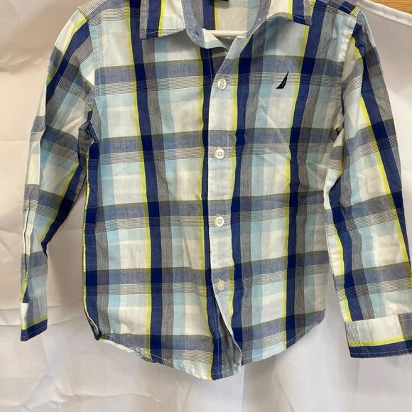 Wrangler Blue and White Plaid & Nautica Button Down Long Sleeve Shirt - Picture 8 of 13